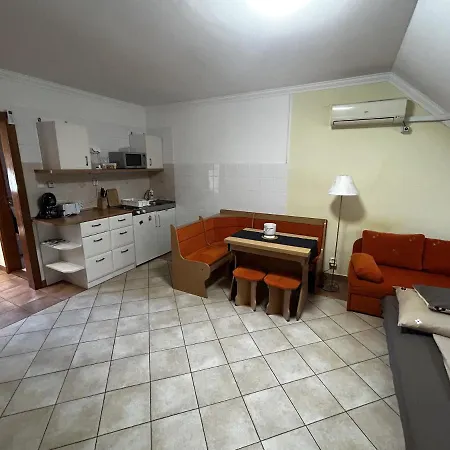 Apartment Relaxation